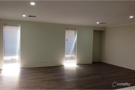 25 Montsalvat Dr, Greenfields, WA 6210