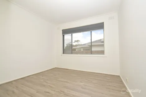 Property photo of 27 Bride Avenue Hampton Park VIC 3976