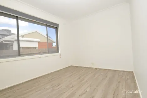 Property photo of 27 Bride Avenue Hampton Park VIC 3976