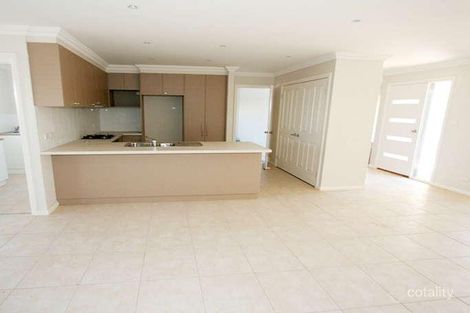 Property photo of 10/3 Bogong Crescent Tatton NSW 2650