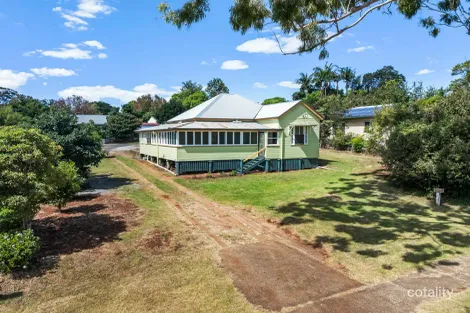 288 Hume St, Centenary Heights, QLD 4350