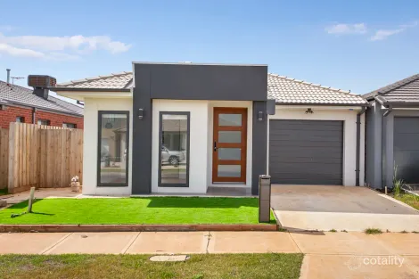 28 Acanea St, Strathtulloh, VIC 3338