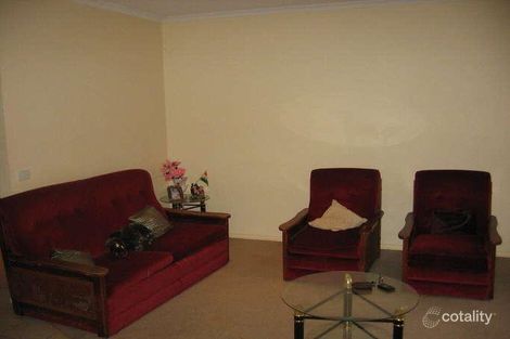 Property photo of 2/30 Powell Drive Hoppers Crossing VIC 3029