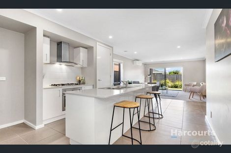Property photo of 6 Rotino Crescent Lalor VIC 3075