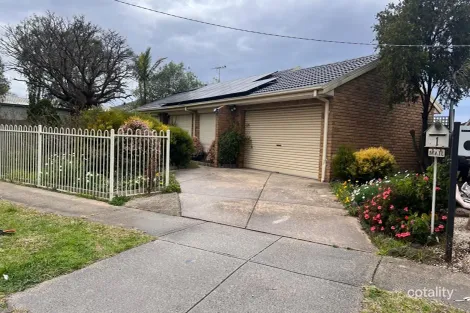 Property photo of 1 Monteath Crescent Hoppers Crossing VIC 3029