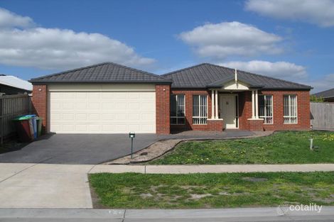 Property photo of 15 Baddeley Circuit Cranbourne North VIC 3977