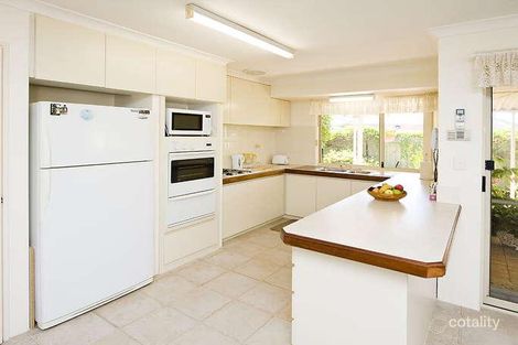 Property photo of 12 Laurel Close Riverton WA 6148
