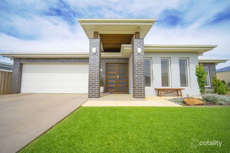 Property photo of 3 Morris Crescent Gobbagombalin NSW 2650