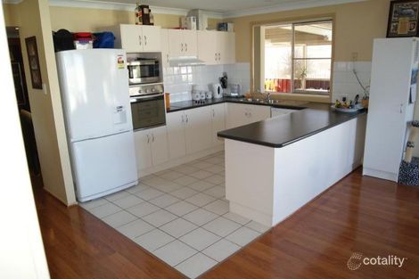 Property photo of 10 The Grove Hunterview NSW 2330