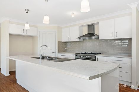 Property photo of 42 Ignatius Place Kelso NSW 2795