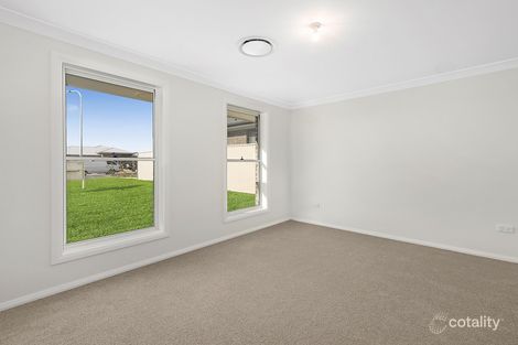 Property photo of 42 Ignatius Place Kelso NSW 2795