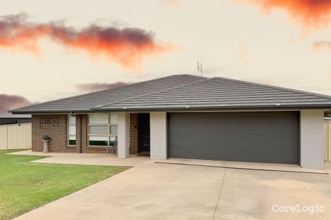 Property photo of 3 Willow Place Parkes NSW 2870