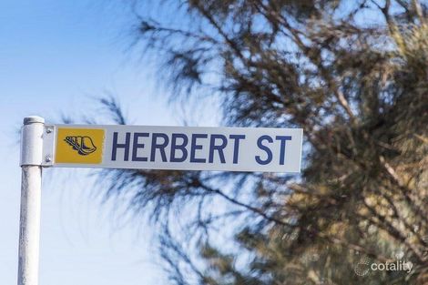 4/90 Herbert St, Mornington, VIC 3931