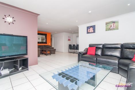 Property photo of 93 Silkyoak Circuit Fitzgibbon QLD 4018