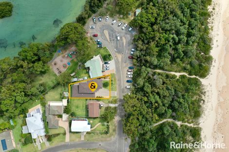 Property photo of 3 Matron Porter Drive Narrawallee NSW 2539