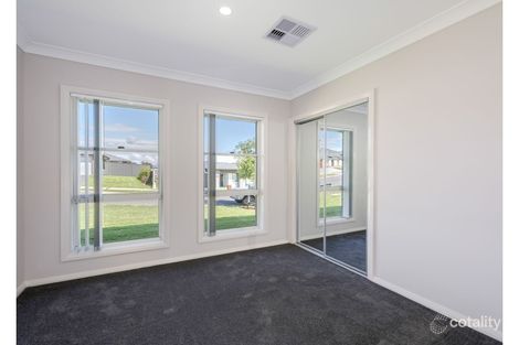 Property photo of 17 Hilltop Grove Cliftleigh NSW 2321