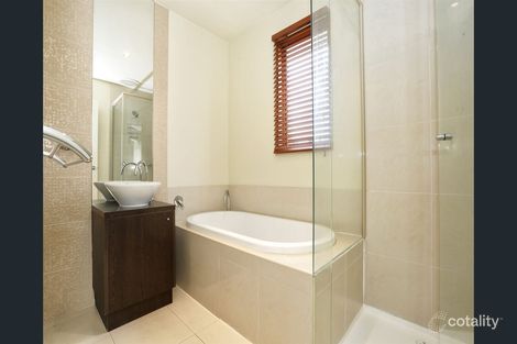 Property photo of 1/34 Pinewood Drive Mount Waverley VIC 3149