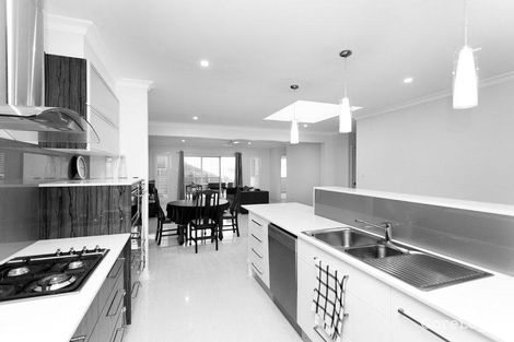 Property photo of 2/29 Joseph Andrews Crescent Taree NSW 2430