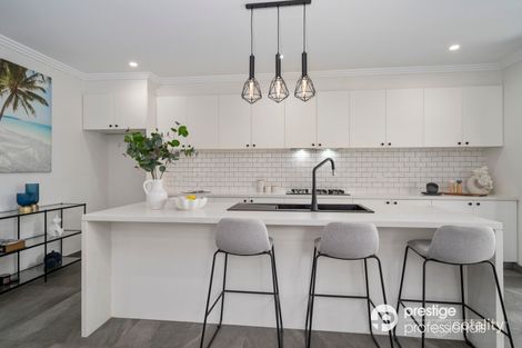 Property photo of 9B Brallos Avenue Holsworthy NSW 2173