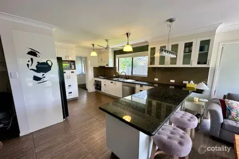 1 Amaroo St, Biggera Waters, QLD 4216