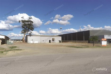 19 Felspar St, Welshpool, WA 6106