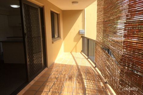 Property photo of 2/44 Brighton Street Biggera Waters QLD 4216