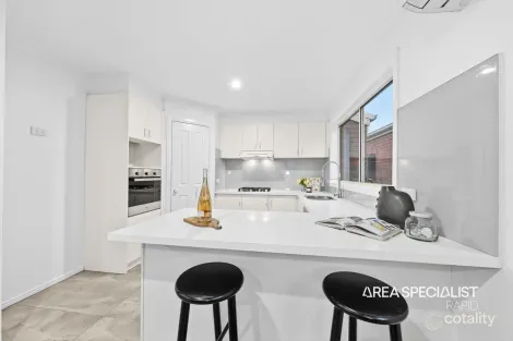 Property photo of 39 Strabane Way Hampton Park VIC 3976