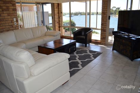 Property photo of 1/40 Acacia Circuit Yamba NSW 2464