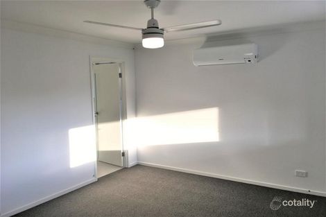 Property photo of 37 Sapphire Crescent Redbank Plains QLD 4301