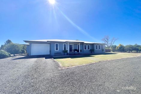 Property photo of 37 Banjo Patterson Place Dalby QLD 4405