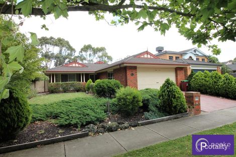 Property photo of 11 Argyle Court Berwick VIC 3806