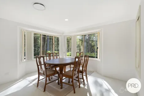 Property photo of 12 Glen Haven Drive Kew NSW 2439