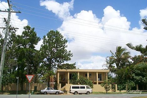 26 Poinsettia Ave, Runaway Bay, QLD 4216