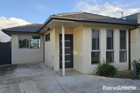 3/25 JAMES ST, ST ALBANS, VIC 3021