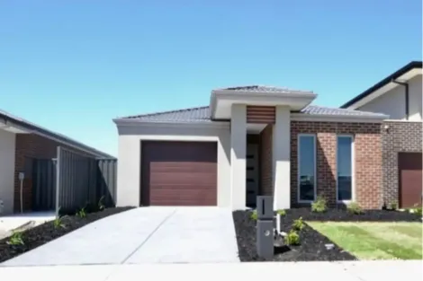 14 Jolly St, Cranbourne East, VIC 3977