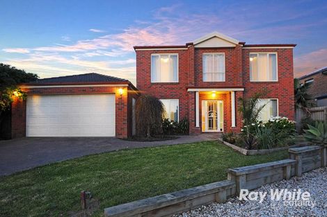 10 Sunningdale Cres, Cranbourne, VIC 3977