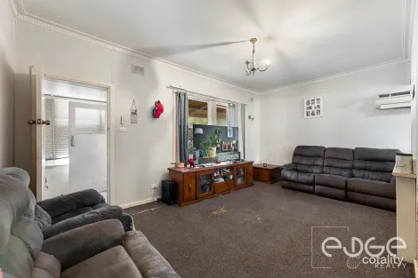 Property photo of 15 Crisp Road Elizabeth Downs SA 5113