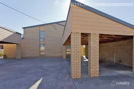 Property photo of 3/486 Breen Street Lavington NSW 2641