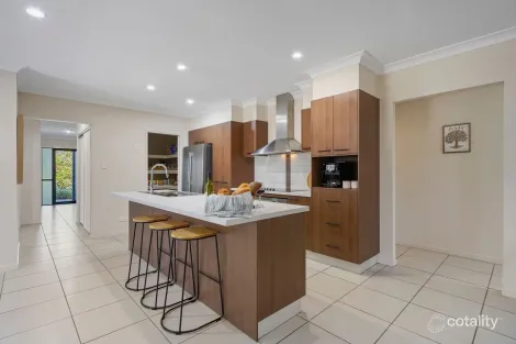 Property photo of 5 Kate Court Chuwar QLD 4306