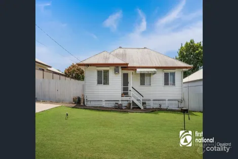 34 Idolwood St, Eastern Heights, QLD 4305