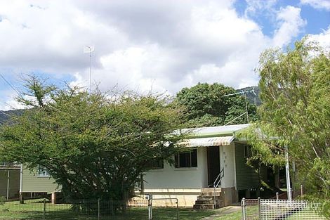 11 Watson St, Earlville, QLD 4870