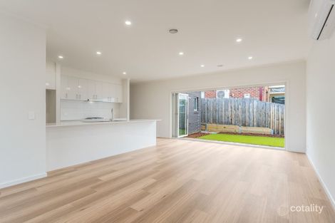 Property photo of 1/258 Roslyn Road Highton VIC 3216