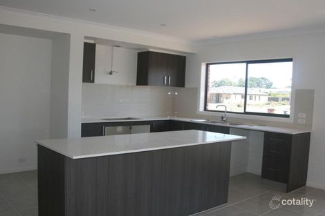 Property photo of 12 Tinnadice Road Cranbourne East VIC 3977