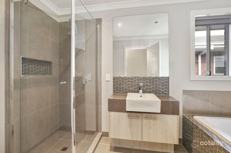 Property photo of 29 Dobie Court North Geelong VIC 3215