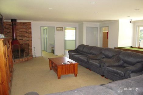 Property photo of 19 Otranto Avenue Orient Point NSW 2540