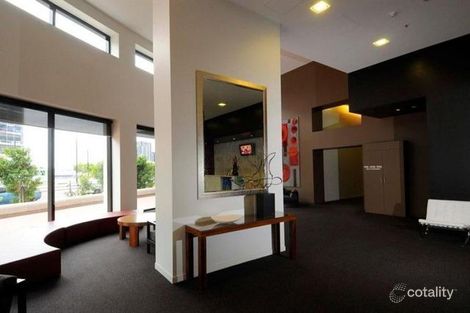 2312a/100 Harbour Esp, Docklands, VIC 3008