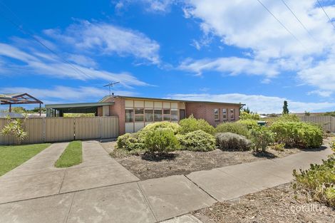25 Sismey Rd, Christies Beach, SA 5165