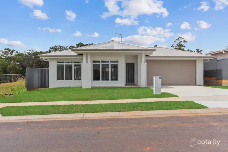 28 Pepperberry Pde, Thrumster, NSW 2444