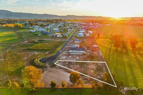 67 Webster St, Bombira, NSW 2850