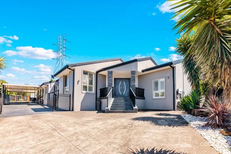 Property photo of 8 Dransfield Road Edensor Park NSW 2176